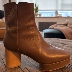 COCLICO Travis Platform Ankle Boot, Taupe, Size 37.5